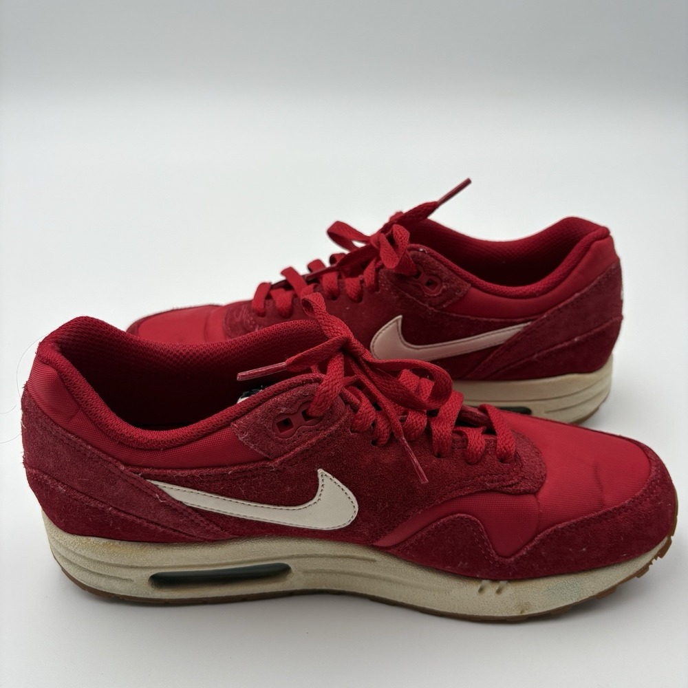 Nike Air Max 1 Essential Gym Red Sail 537383-611 Men's Size‎ 9 Sneakers